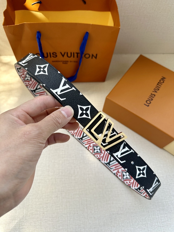 激安ルイヴィトンベルト正面デザイン